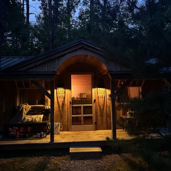 Alpine Garden Glamping - Porch in the evening - Hotels Near Me - Bartlett, New Hampshire Alpine Garden Glamping - Porch in the evening - Hotels Near Me - Bartlett, New Hampshire