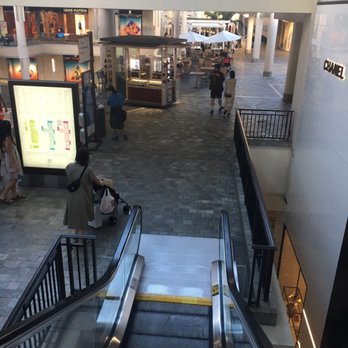 Ala Moana Center - Shopping Centers Near Me - Honolulu, Hawaii Ala Moana Center - Shopping Centers Near Me - Honolulu, Hawaii