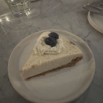 Mignonette - Key lime pie - New American Near Me - Miami, Florida