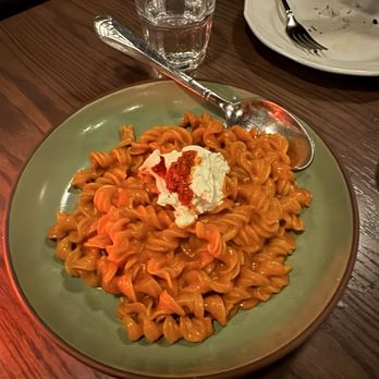 Donna's - fusilli alla vodka - Italian Near Me - Los Angeles, California Donna's - fusilli alla vodka - Italian Near Me - Los Angeles, California