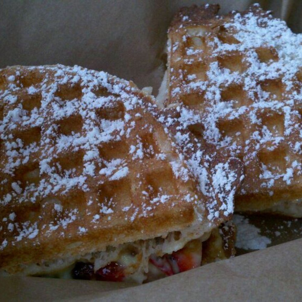 Bruxie - Strawberry Creme Brulee Waffle - Sandwiches Near Me - Orange, California