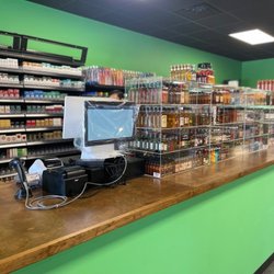Liquor & Wine Outlet