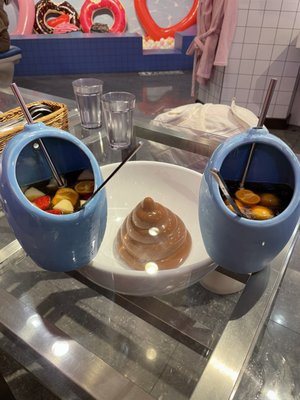 Modern Toilet Theme Restaurant by null