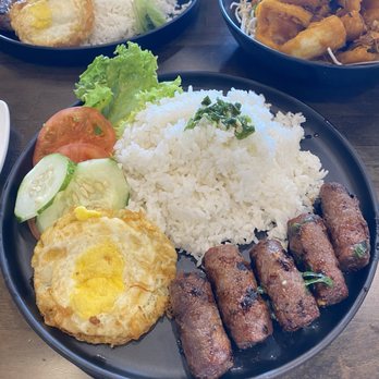 Pho Hoang - Vietnamese Near Me - Flushing, New York