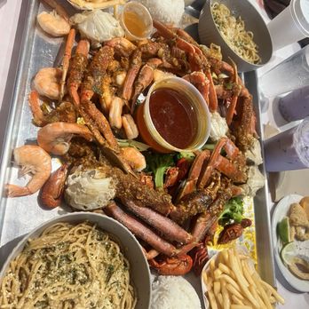The Crab Pad - Family Pack (For 4-5) - Seafood Near Me - Chicago, Illinois The Crab Pad - Family Pack (For 4-5) - Seafood Near Me - Chicago, Illinois