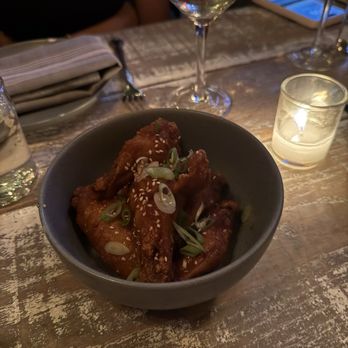 Harp & Crown - Chicken wings - New American Near Me - Philadelphia, Pennsylvania