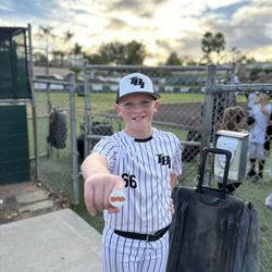Trevor Brown Instruction - He's proud of his championship ring after a long tourney.