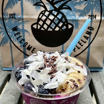 Playa Bowls - Nutaya Pitaya Bowl ($14.95) - Juice Bars & Smoothies Near Me - New York, New York Playa Bowls - Nutaya Pitaya Bowl ($14.95) - Juice Bars & Smoothies Near Me - New York, New York
