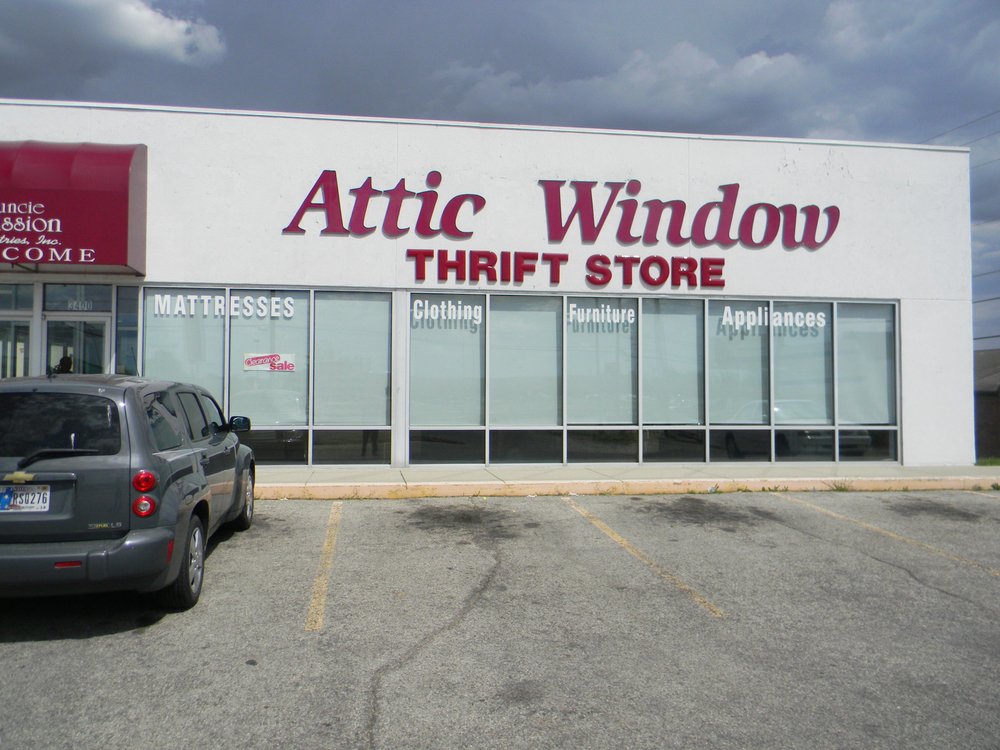 ATTIC WINDOW Updated July 2024 3400 North Bdwy Ave, Muncie, Indiana
