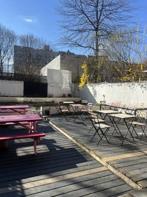 Polly’s Cafe by null