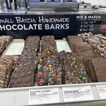 MilkShake Factory Palma Sola - Cookie bark varieties - Ice Cream & Frozen Yogurt Near Me - Bradenton, Florida MilkShake Factory Palma Sola - Cookie bark varieties - Ice Cream & Frozen Yogurt Near Me - Bradenton, Florida