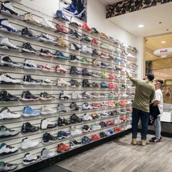 Reup Sneakers