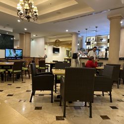 El Henequen - Bar area