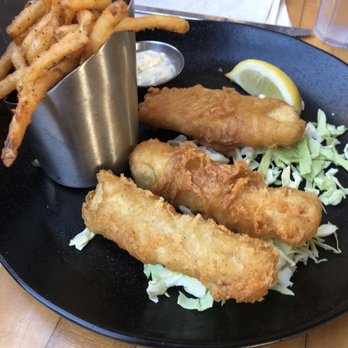 Down the Hatch Maui - Fish and Chips - Seafood Near Me - Lahaina, Hawaii