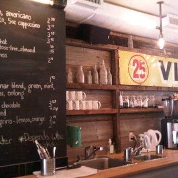 Café Pamenar - Coffee & Tea Near Me - Toronto, Ontario