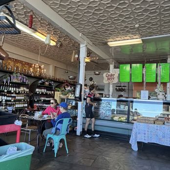 Venice Gourmet - Inside - Delis Near Me - Sausalito, California Venice Gourmet - Inside - Delis Near Me - Sausalito, California