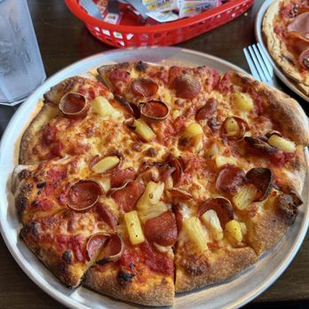 Farrelli's Pizza - And I forgot to mention in the review that we also like to play pull tabs there...as you can see in this pic! - Pizza Near Me - Yelm, Washington