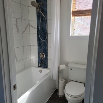 Friendly Flooring - Bathroom - Flooring Near Me - San Marcos, California Friendly Flooring - Bathroom - Flooring Near Me - San Marcos, California