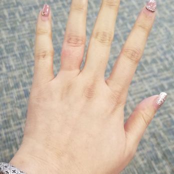 Vixkiss Nail Studio - Nails grown out for about 5 weeks - Nail Salons Near Me - La Habra, California Vixkiss Nail Studio - Nails grown out for about 5 weeks - Nail Salons Near Me - La Habra, California