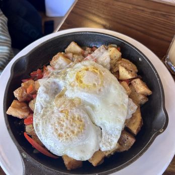 DJ's Great Room - GREAT ROOM SKILLET - Bars Near Me - Chicago, Illinois DJ's Great Room - GREAT ROOM SKILLET - Bars Near Me - Chicago, Illinois