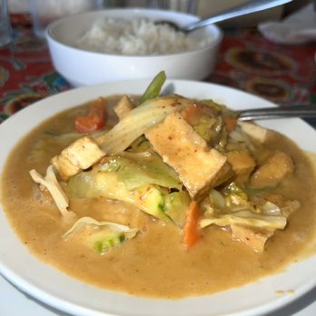 Danthai Restaurant - Tofu Panang Curry - Thai Near Me - Lawrenceville, Georgia