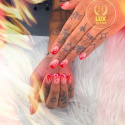 Lux Nail Studio