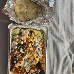 Shah’s Halal Food - Chicken over Rice and salad is bussin