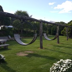 The Store Kekerengu - Cool swing seats in the outdoor area
