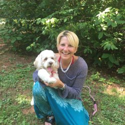 Ruth Anne Lundeberg, Hypnotherapist - Ruth Anne Lundeberg and her Hypnotherapy Assistant, Marilyn