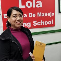 Lola Escuela De Manejo