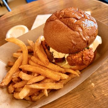 Rowdy Rooster - Big Rowdy Combo - Chicken Shop Near Me - New York, New York