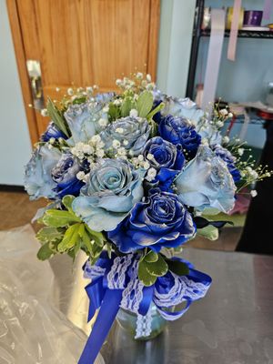 Fozia's Flowers by null