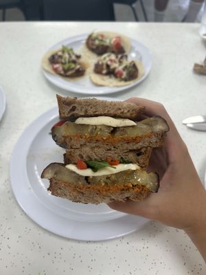 Bodega New Orleans by null