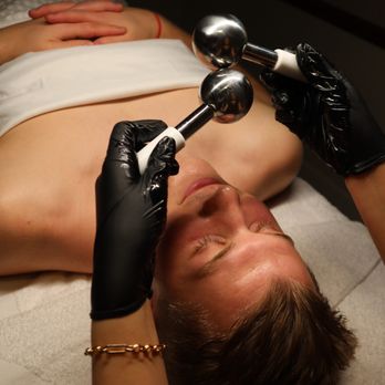 Bare and Balanced Aesthetics - Skin Care Near Me - Hudson, Wisconsin Bare and Balanced Aesthetics - Skin Care Near Me - Hudson, Wisconsin