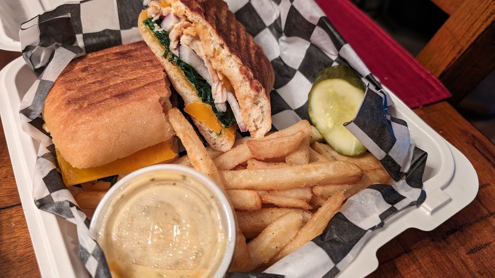 PRESSROOM PUB 106 Photos & 83 Reviews 220 Herald Pl, Syracuse, New