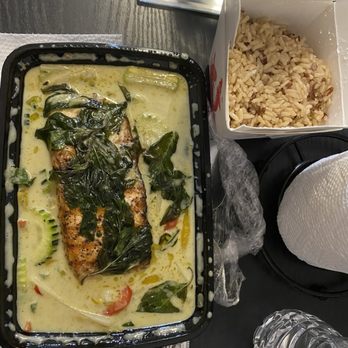 NUA Thai - Grilled Salmon Green Curry, Brown Rice - Thai Near Me - Houston, Texas