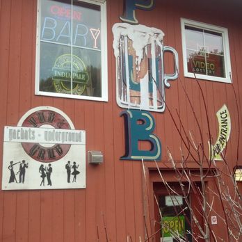 Yachats Underground Pub & Grub - Front - Pubs Near Me - Yachats, Oregon Yachats Underground Pub & Grub - Front - Pubs Near Me - Yachats, Oregon