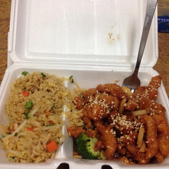 Hot Wok Cafe - Crispy sesame chicken & fried rice, lunch portion - Chinese Near Me - Princeton Junction, New Jersey Hot Wok Cafe - Crispy sesame chicken & fried rice, lunch portion - Chinese Near Me - Princeton Junction, New Jersey