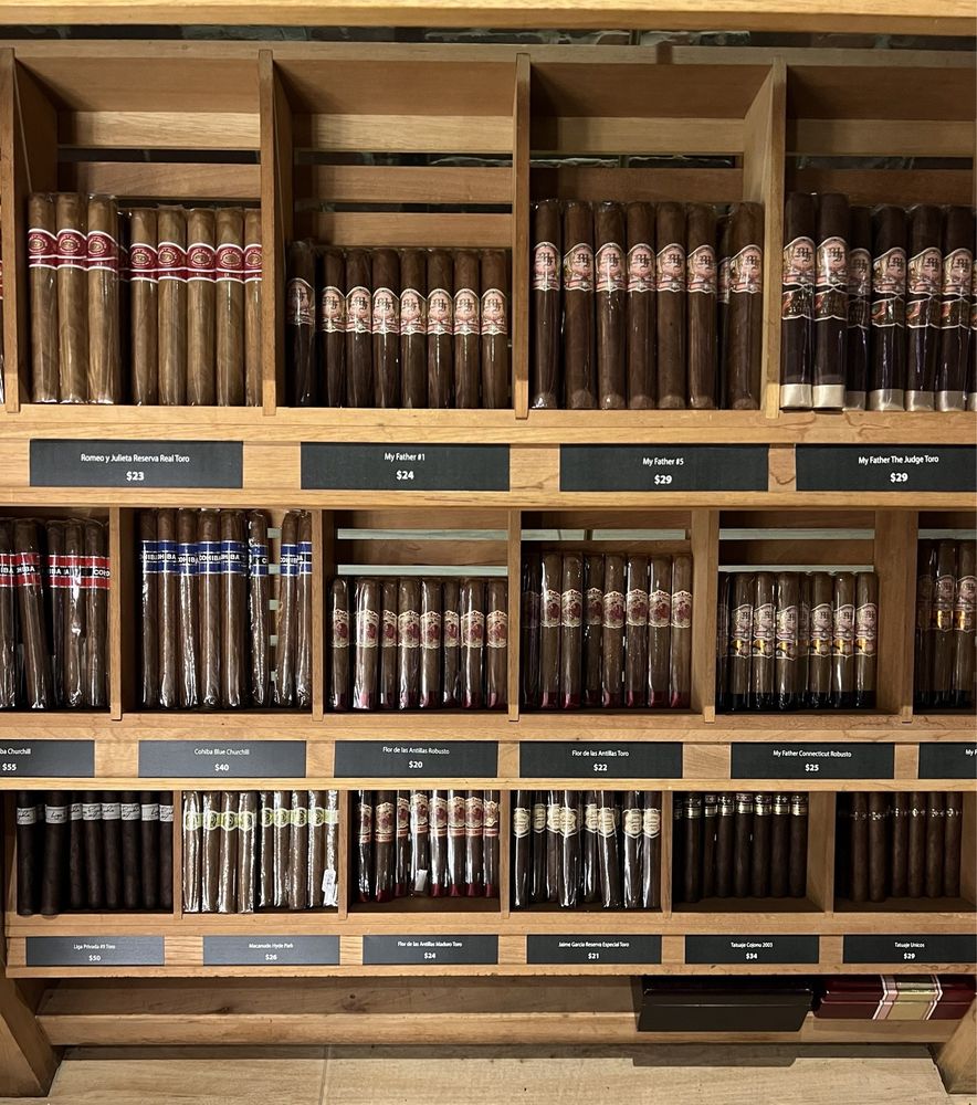 ASHTON CIGAR BAR - Updated July 2026 - 220 Photos & 265 Reviews - 1522 ...