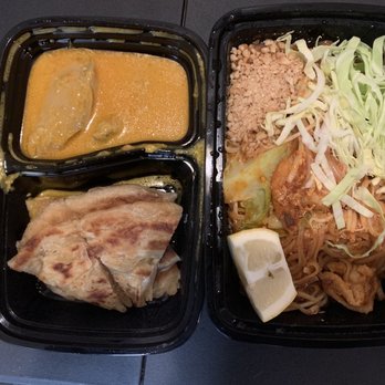My Burma - Platha & Coconut Chicken Curry Dip (L) and Burmese Style Pad Thai (R) - Burmese Near Me - Davis, California My Burma - Platha & Coconut Chicken Curry Dip (L) and Burmese Style Pad Thai (R) - Burmese Near Me - Davis, California