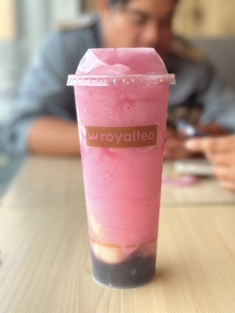 royaltea-updated-november-2025-23-photos-3066a-hurontario-street