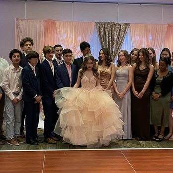 Las Roca’s Entertainment - We handle Quinceañeras - DJs Near Me Las Roca’s Entertainment - We handle Quinceañeras - DJs Near Me