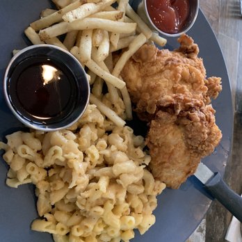 Martha's Kitchen - American Near Me - New Kent, Virginia