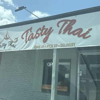 Tasty Thai - Entrance - Salad Near Me - St. Petersburg, Florida Tasty Thai - Entrance - Salad Near Me - St. Petersburg, Florida