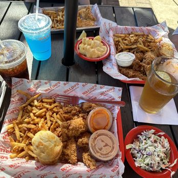 Waldos Chicken and Beer - Chicken Shop Near Me - Miramar Beach, Florida