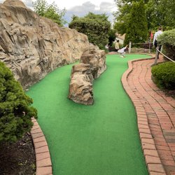 Royal Oak Golf Course - #16