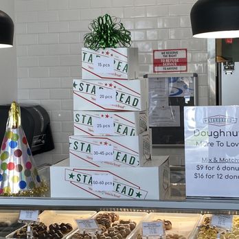 Starbread Bakery - Different size boxes - Bakeries Near Me - Cerritos, California