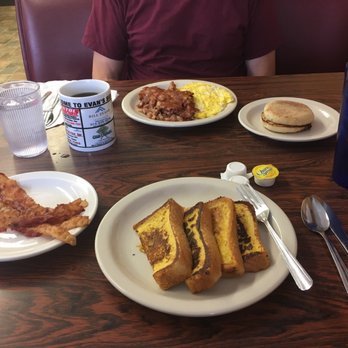 Evans Sidewalk Cafe - Breakfast & Brunch Near Me - Bristol, Indiana Evans Sidewalk Cafe - Breakfast & Brunch Near Me - Bristol, Indiana