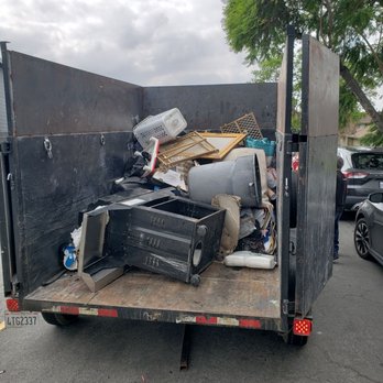 Ultimate Junk Removal And Demolition - All the trash collected in the trash pickup trailer - Junk Removal & Hauling Near Me Ultimate Junk Removal And Demolition - All the trash collected in the trash pickup trailer - Junk Removal & Hauling Near Me