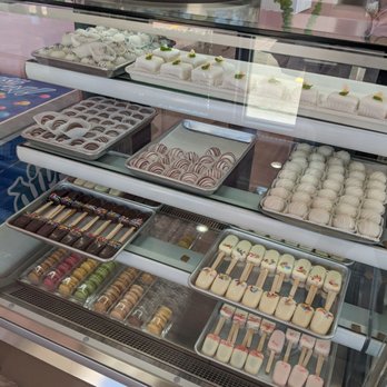 NamasTea - Cake pops, cake balls, and macarons - Coffee & Tea Near Me - Friendswood, Texas NamasTea - Cake pops, cake balls, and macarons - Coffee & Tea Near Me - Friendswood, Texas